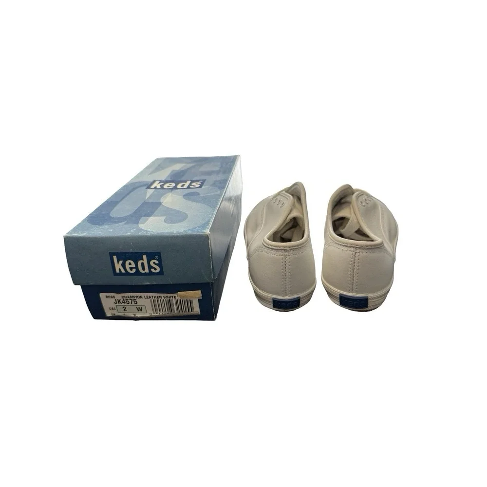 Vintage Keds 2 wide ‎ Kids white leather Champion shoes sneakers.